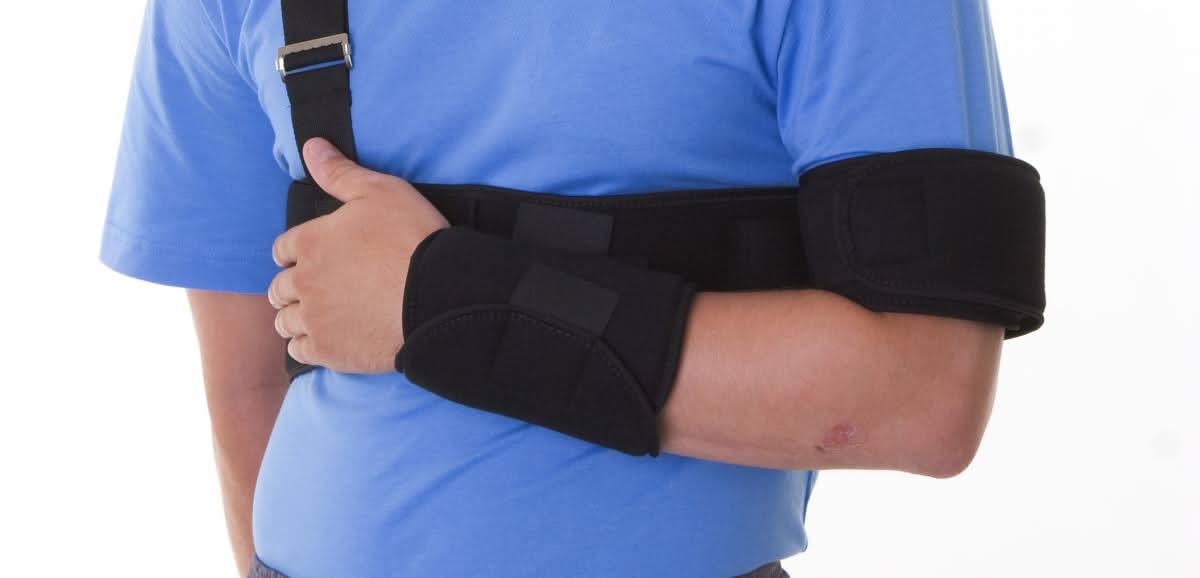 Medline Cut-Away Shoulder Immobilizers