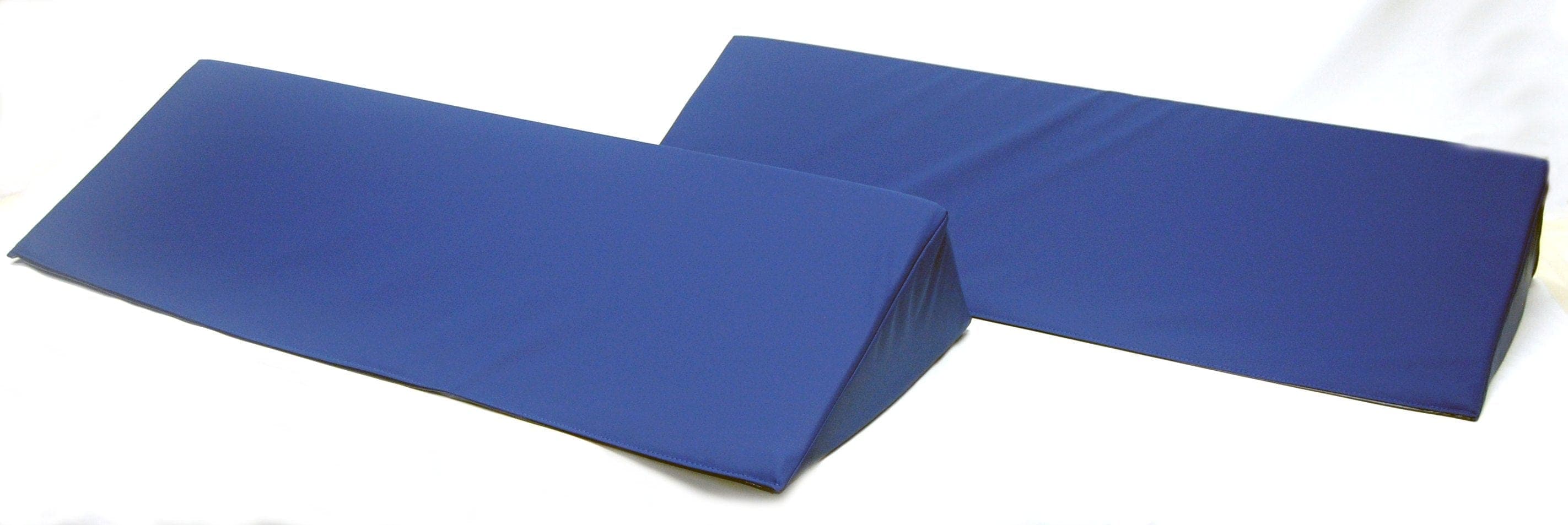 SkilCare SkilCare 30-Degree 24"L Positioning Wedge w/Convoluted Surface & LSII Cover 914452