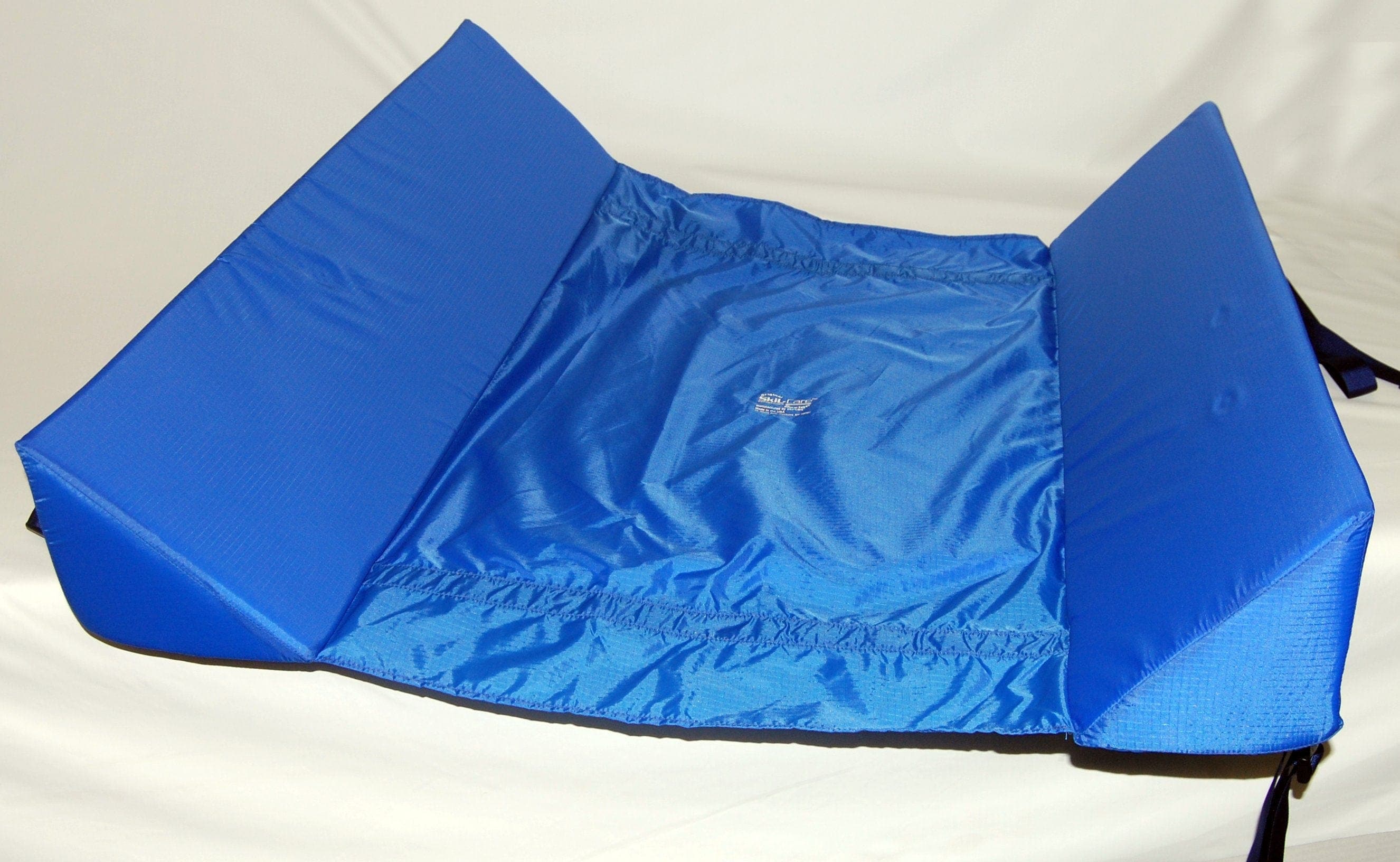 SkilCare SkilCare Bed Support System w/Attached 30-Degree Bolsters Nylon Bottom & Pad 556025